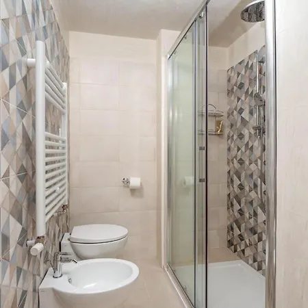 Three Bedroom And Three Bathrooms Semesterbostad Baja Sardinia